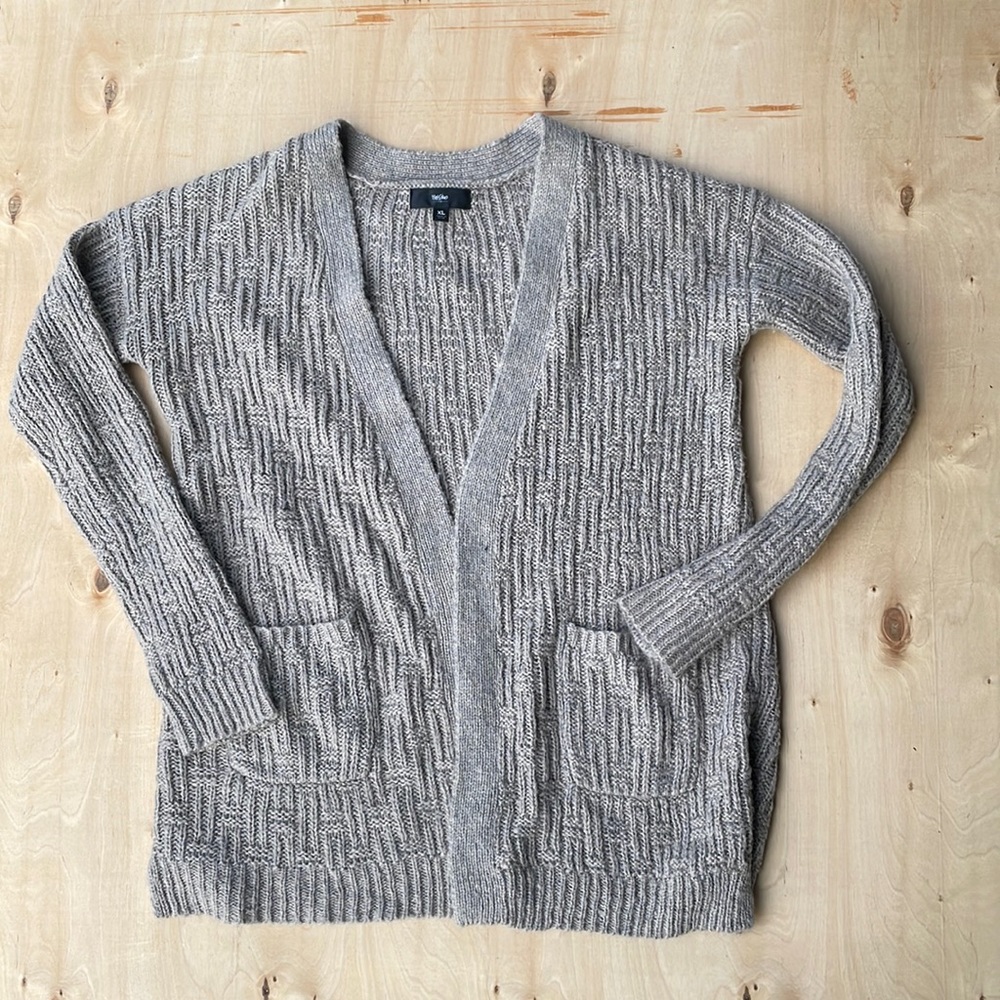 Mossimo Knit Sweater Cartigan